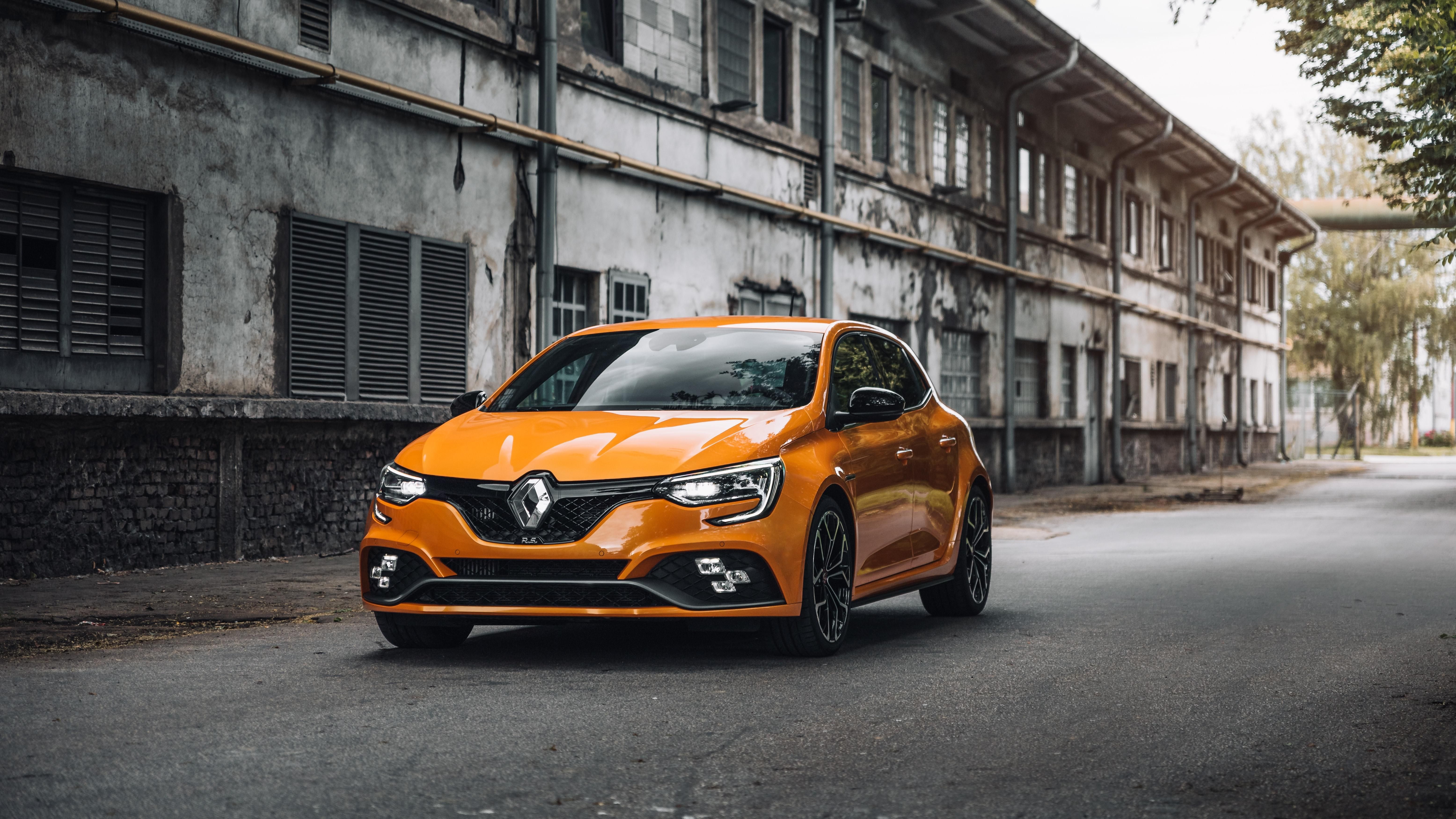 Renault ищет, как избавиться от доли в российском "АвтоВАЗе"