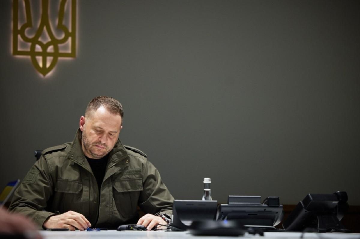 Україні треба зброя для перемоги, – Єрмак про контратаки ЗСУ та звільнення територій - 24 Канал Україні треба зброя для перемоги, – Єрмак про контратаки ЗСУ та звільнення територій - 24 Канал