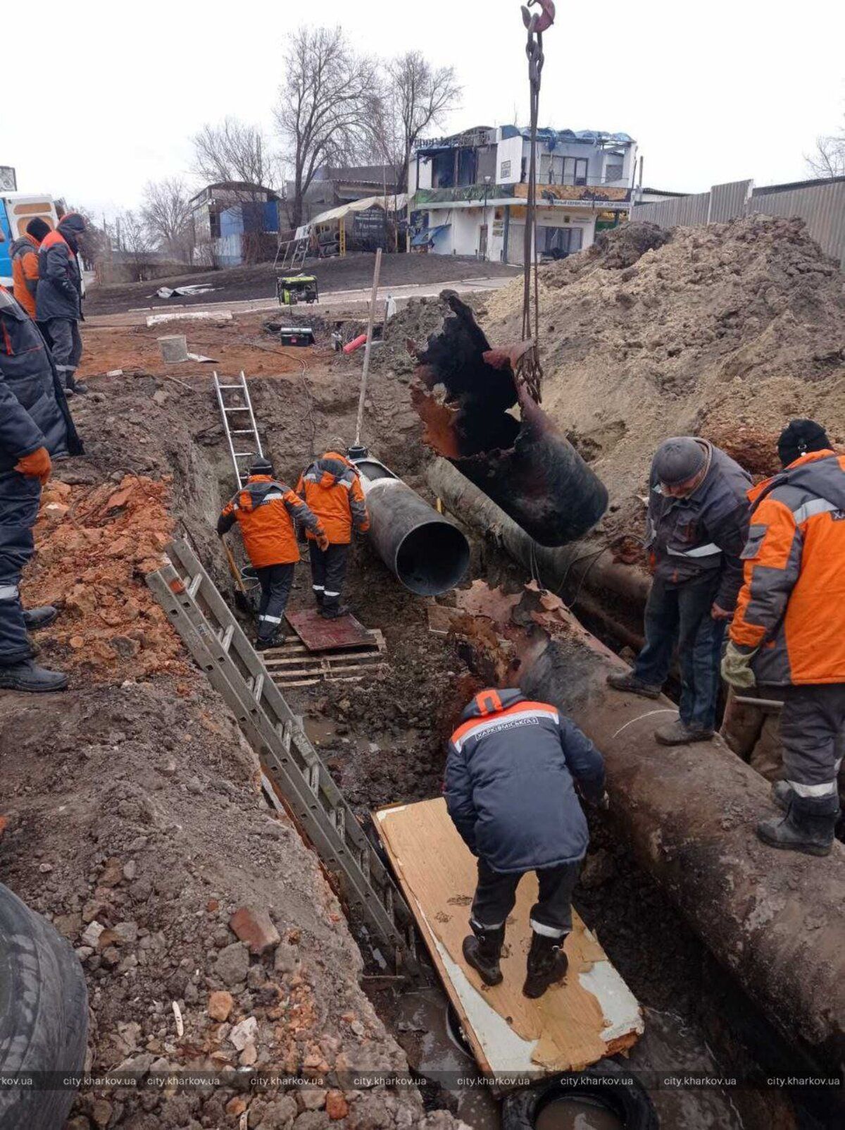 В сотнях домов Харькова появилась горячая вода и газ В сотнях домов Харькова появилась горячая вода и газ