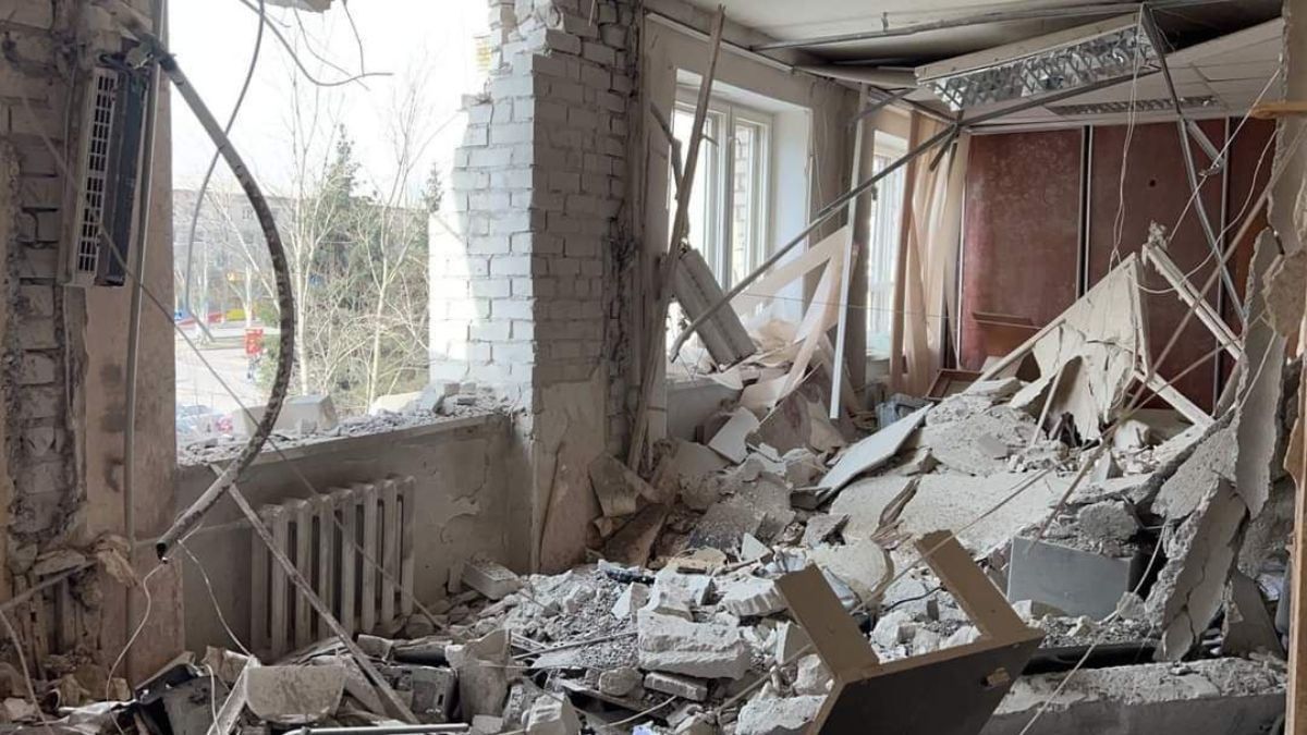 Из-за обстрела оккупантов в Лисичанске пострадала вся семья: 2 детей в тяжелом состоянии - 24 Канал