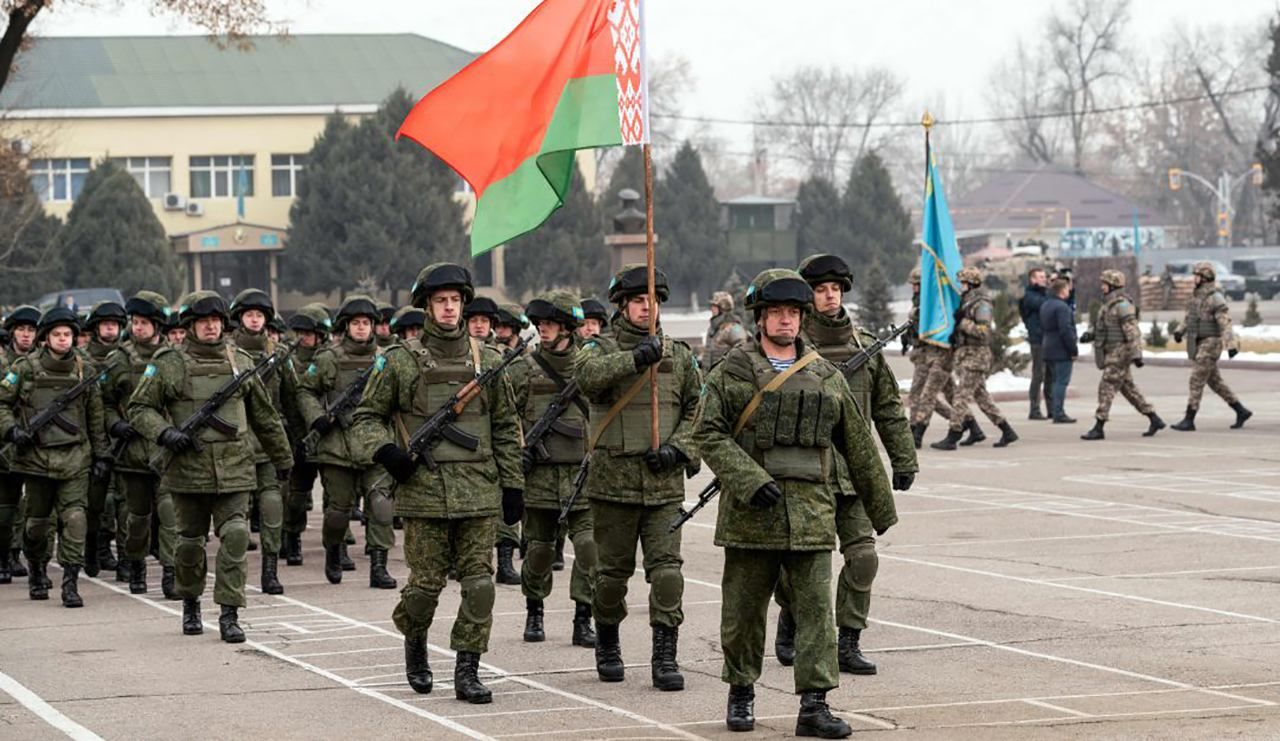 Білоруські ЗМІ розповіли, чим займається їхня армія, поки з території держави атакують Україну - 24 Канал