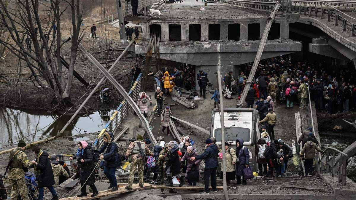 До 50 загинули, ще 100 поранені, – мер Ірпеня про втрати серед військових і ТрО - 24 Канал До 50 загинули, ще 100 поранені, – мер Ірпеня про втрати серед військових і ТрО - 24 Канал