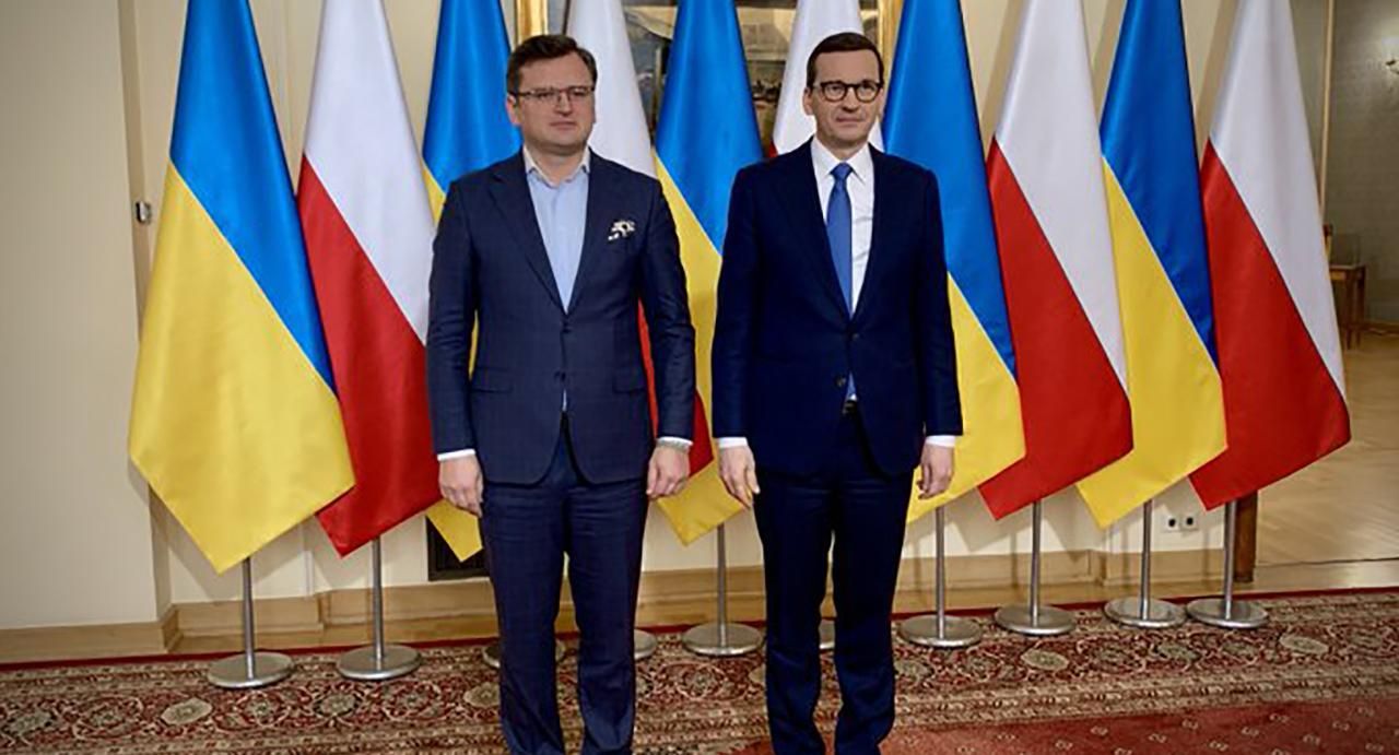 Польща готова надати Україні ще більше допомоги: Кулеба зустрівся з Моравецьким у Варшаві - 24 Канал