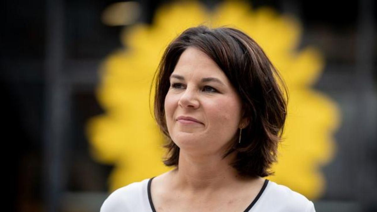 Бербок подтвердила, что Германия готова предоставить Украине гарантии безопасности Бербок подтвердила, что Германия готова предоставить Украине гарантии безопасности