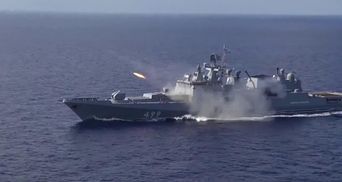 Российский фрегат с ракетами "Калибр" вышел из Севастополя в Черное море