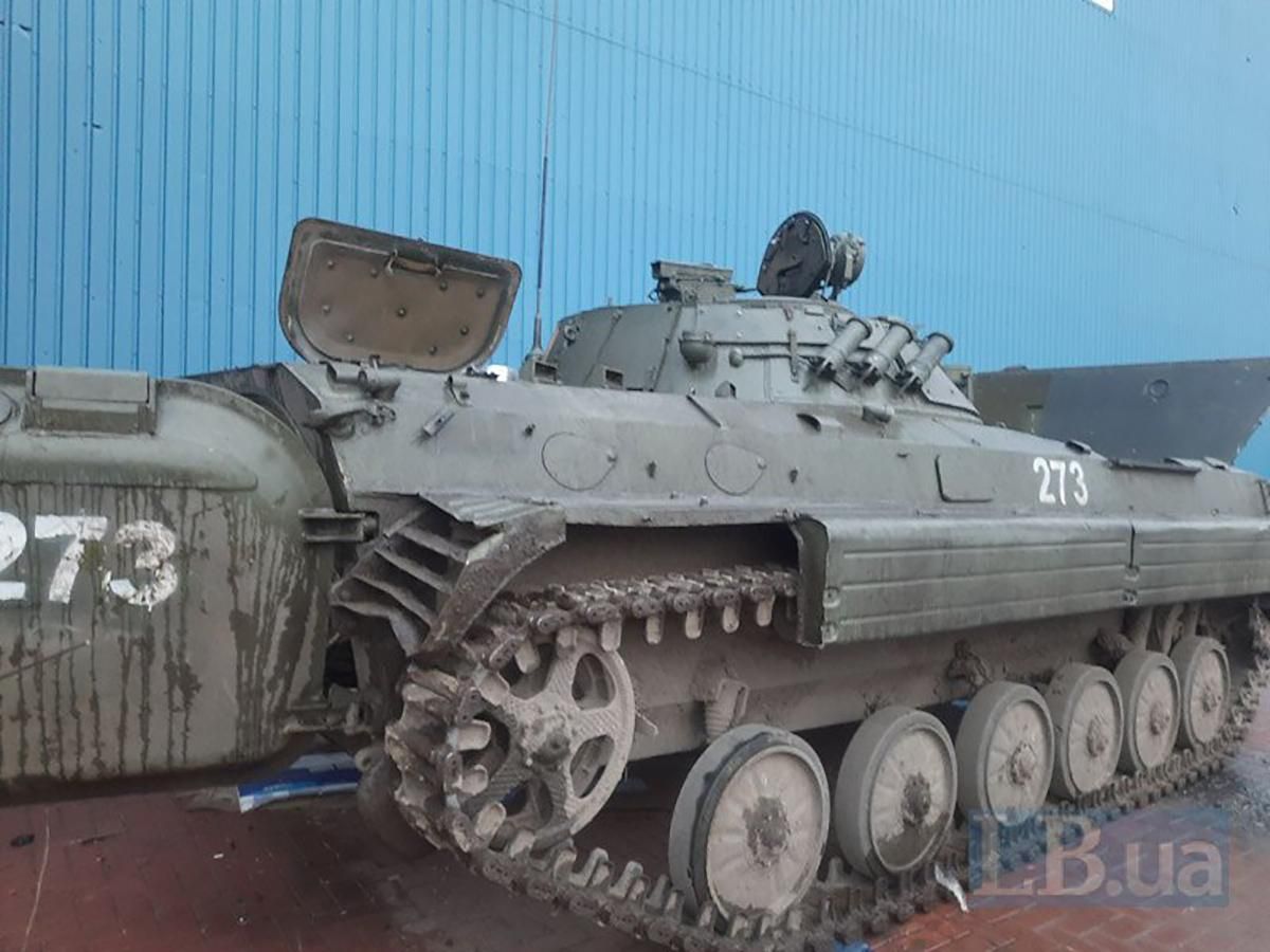 Ворог накивав п'ятами, залишивши повно техніки, – мер Тростянця - 24 Канал Ворог накивав п'ятами, залишивши повно техніки, – мер Тростянця - 24 Канал