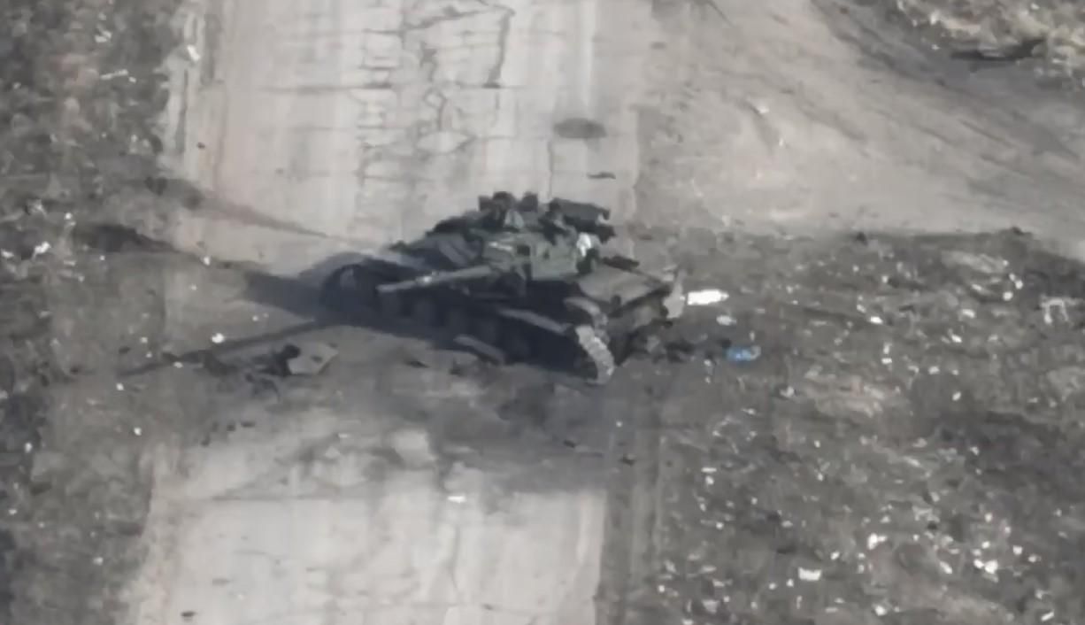 "Єтанчик": у Нацгвардії показали яскраве знищення техніки ворога - 24 Канал "Єтанчик": у Нацгвардії показали яскраве знищення техніки ворога - 24 Канал