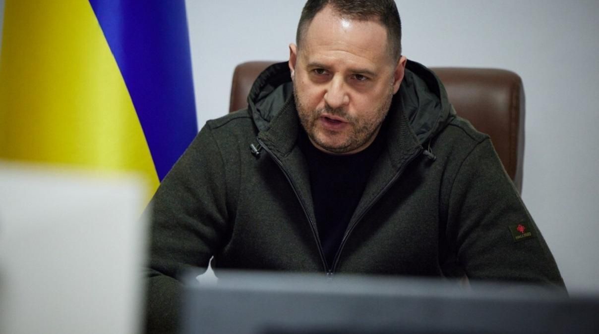 Украина не видит реального подтверждения заявлений России по отводу войск, – Ермак