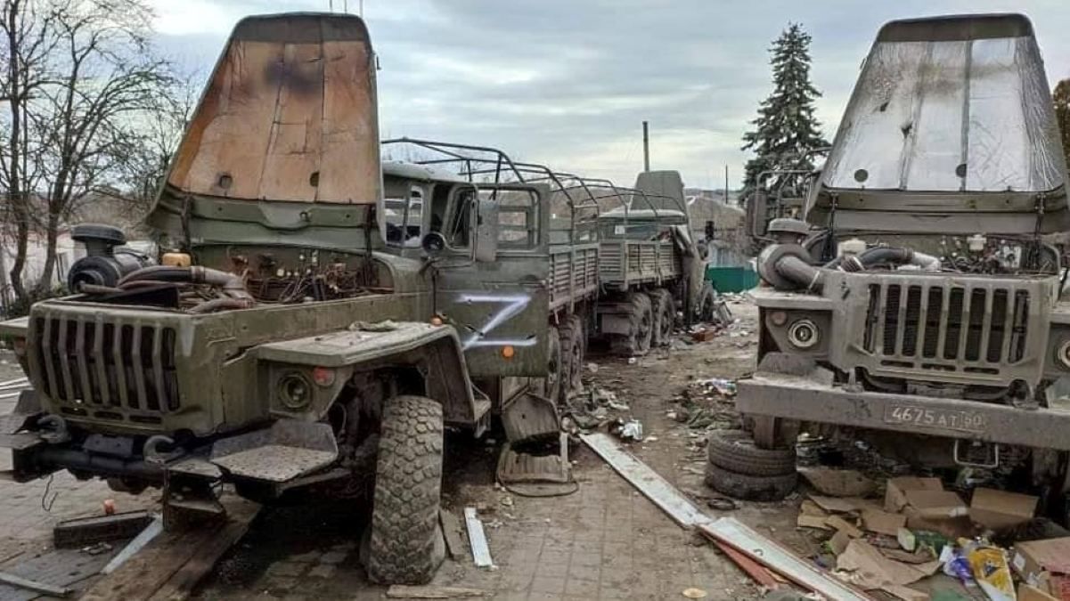 Солдат бросали как пушечное мясо, а сами сидели в танках, – пленные о российском командовании - 24 Канал