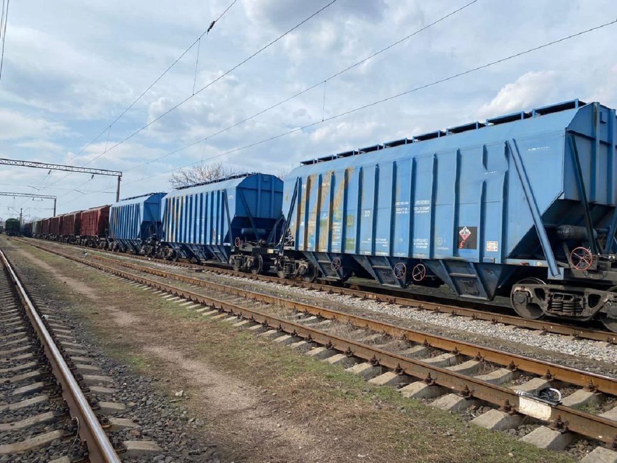 Україна хоче націоналізувати 400 російських і білоруських вагонів - 24 Канал