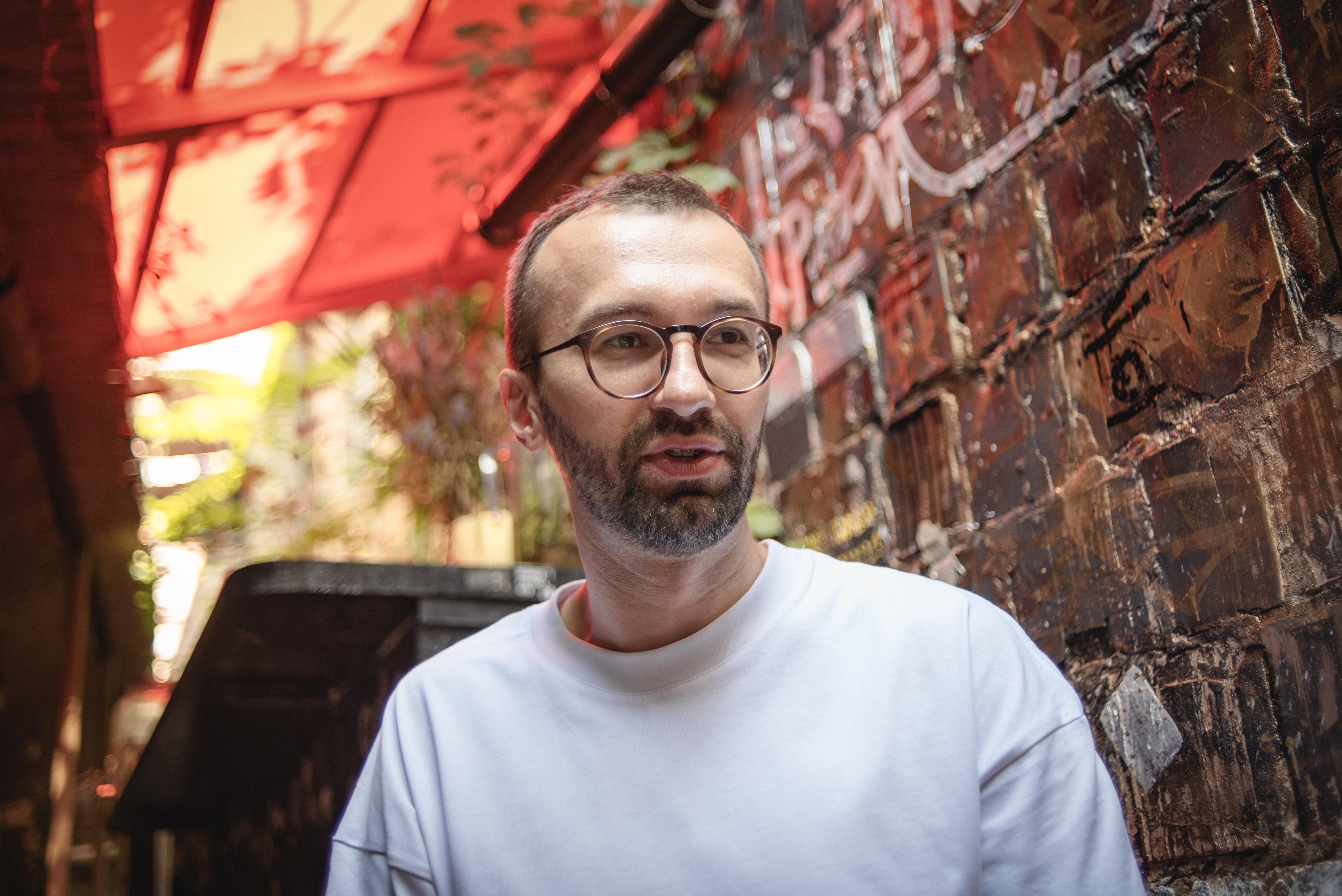 Лещенко не удивился будто бы пророссийским акциям в Армении - 24 Канал Лещенко не удивился будто бы пророссийским акциям в Армении - 24 Канал