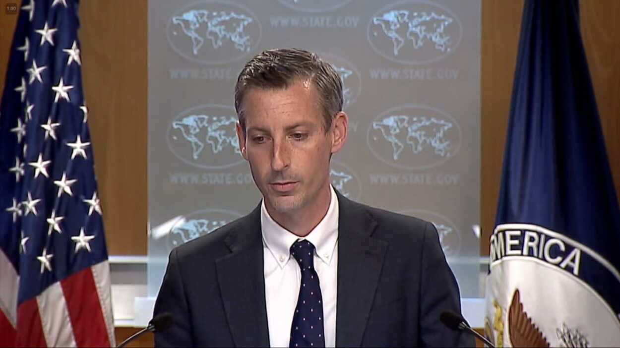 У США закликали своїх громадян негайно покинути територію України та Росії - 24 Канал У США закликали своїх громадян негайно покинути територію України та Росії - 24 Канал