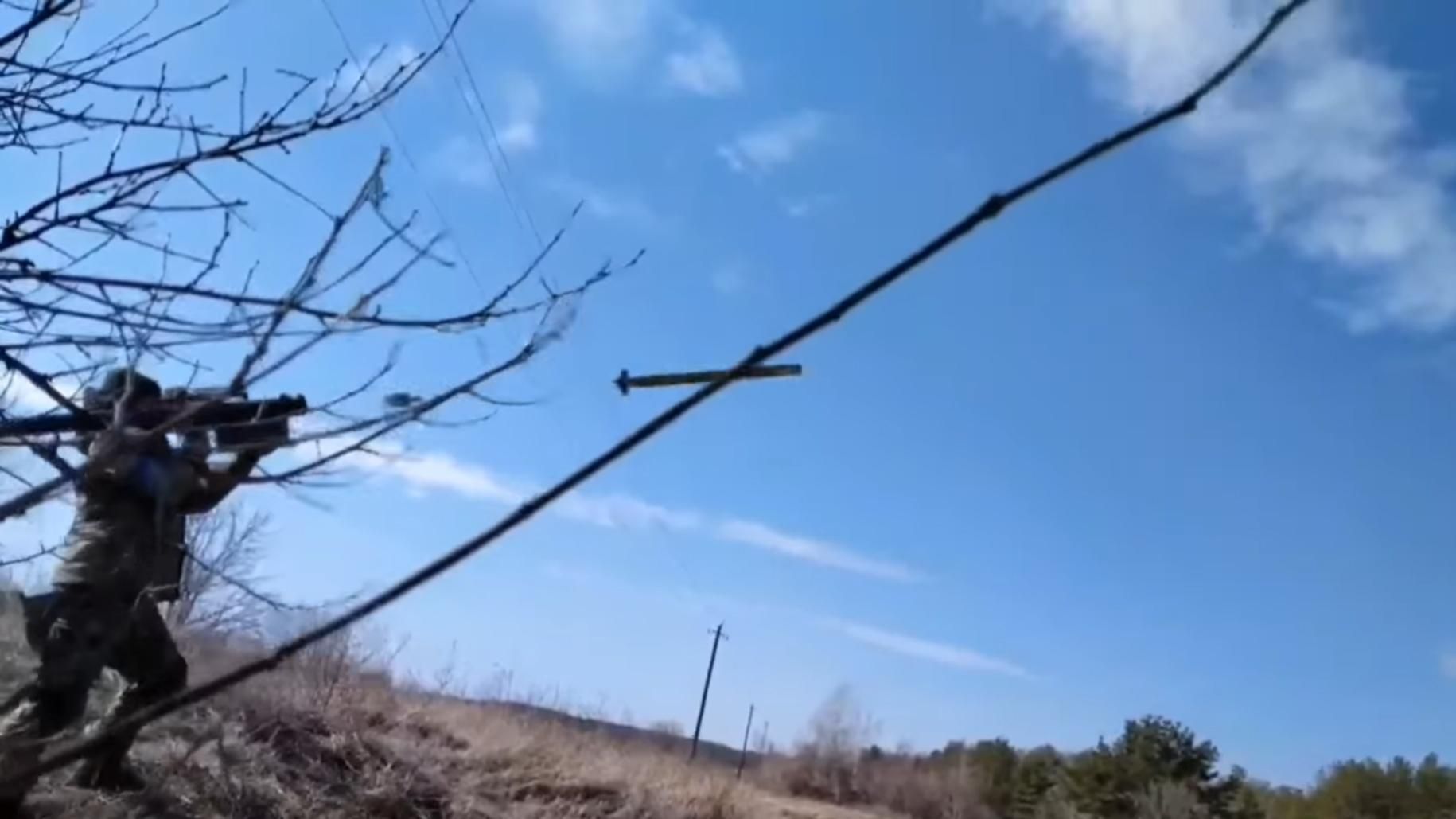 Украинский десантник собственноручно сбил уже два новеньких российских Су-34 Украинский десантник собственноручно сбил уже два новеньких российских Су-34