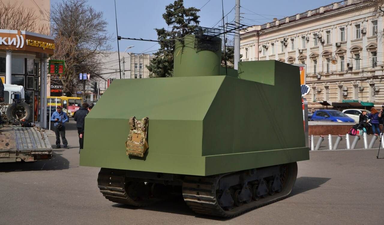 "Чемодан-вокзал-Росія": в Одесі пройшла промовиста акція - 24 Канал "Чемодан-вокзал-Росія": в Одесі пройшла промовиста акція - 24 Канал