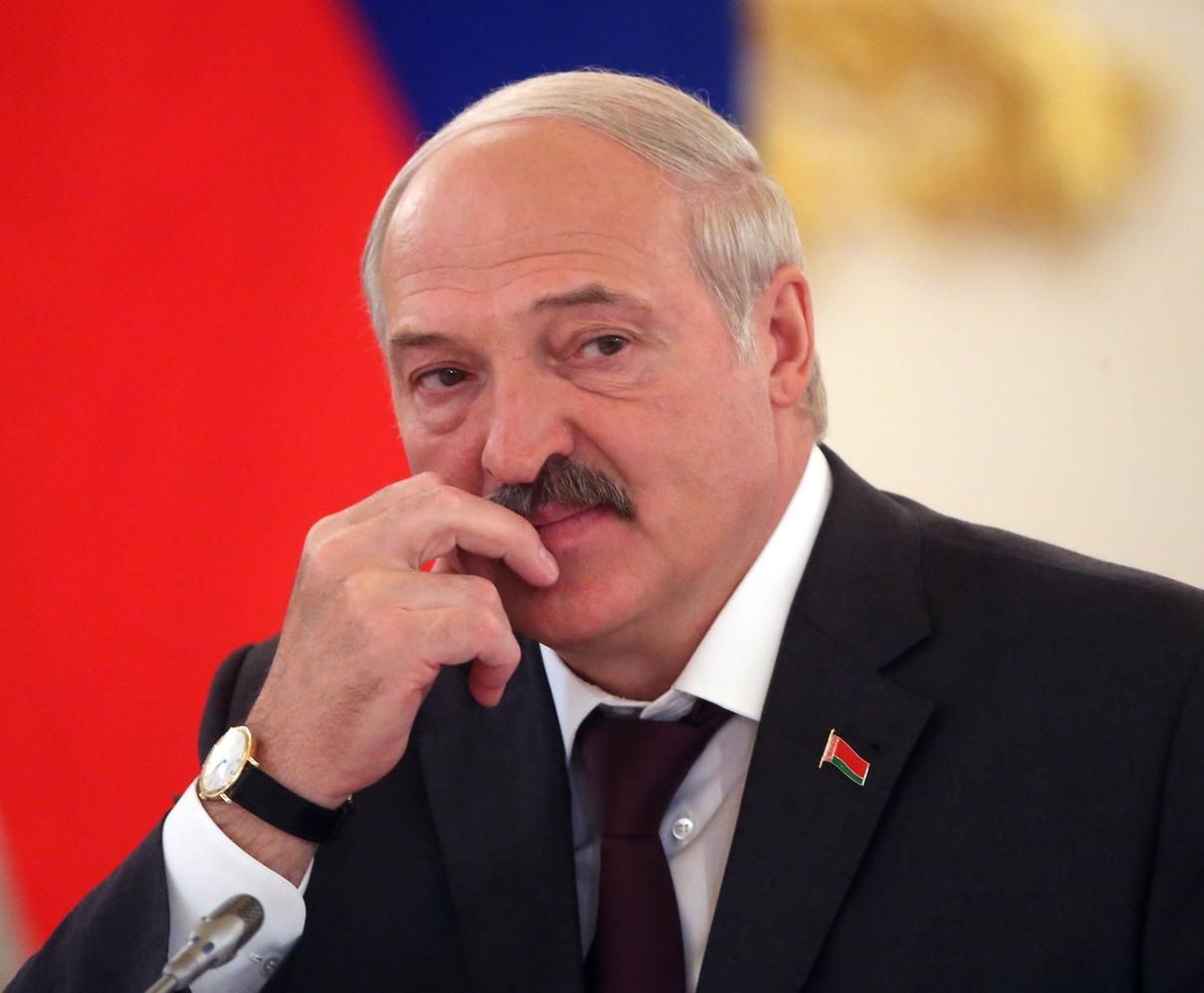 "Мовчить, с*ка": Лукашенко вже не розповідає "Якби не ми, Україна б напала..." - 24 Канал