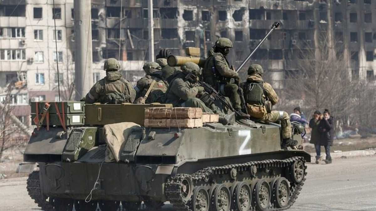 Беременная женщина с 7-летней дочерью погибли во время авиаудара в Луганской области Беременная женщина с 7-летней дочерью погибли во время авиаудара в Луганской области