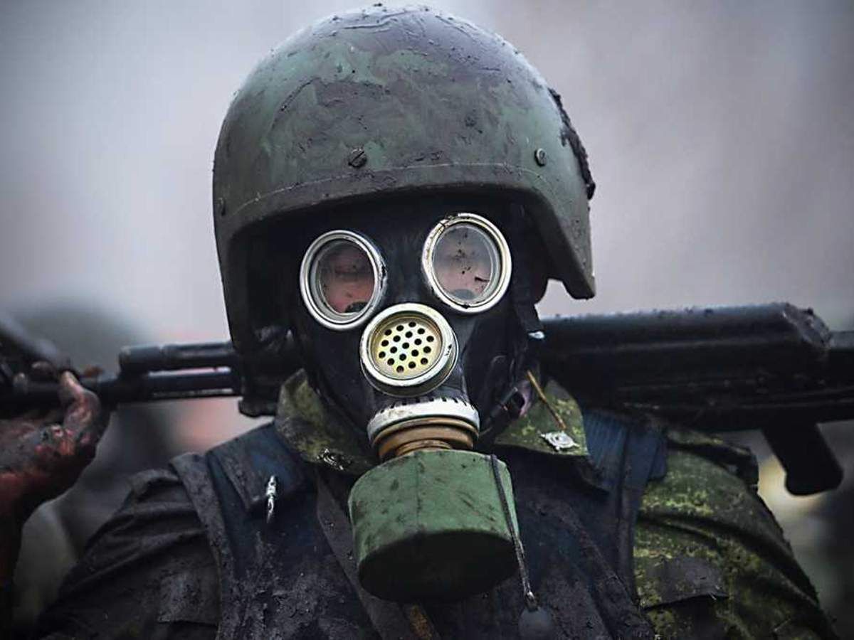 Почнеться зовсім інша війна з допомогою НАТО, – Арестович про застосування РФ хімічної зброї - 24 Канал