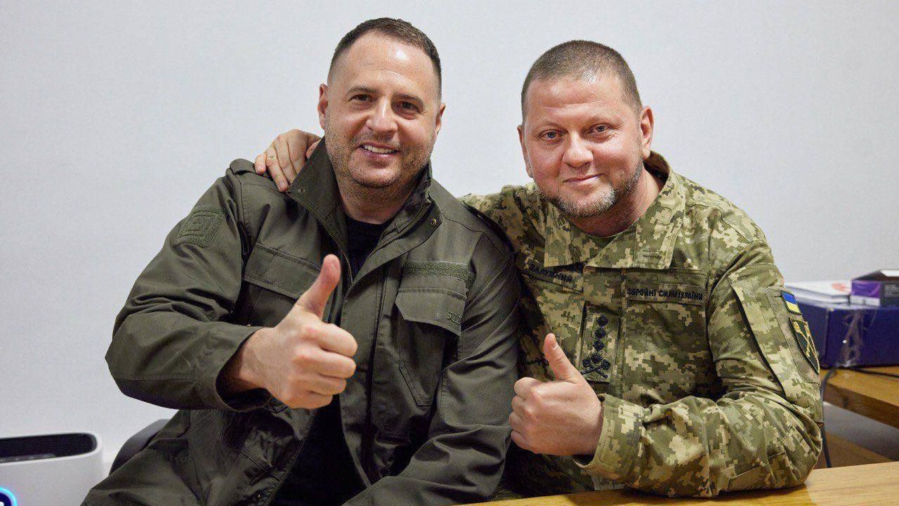 ВСУ подготовили неприятности для оккупанта, – Ермак и Залужный объяснили свои улыбки - 24 Канал ВСУ подготовили неприятности для оккупанта, – Ермак и Залужный объяснили свои улыбки - 24 Канал