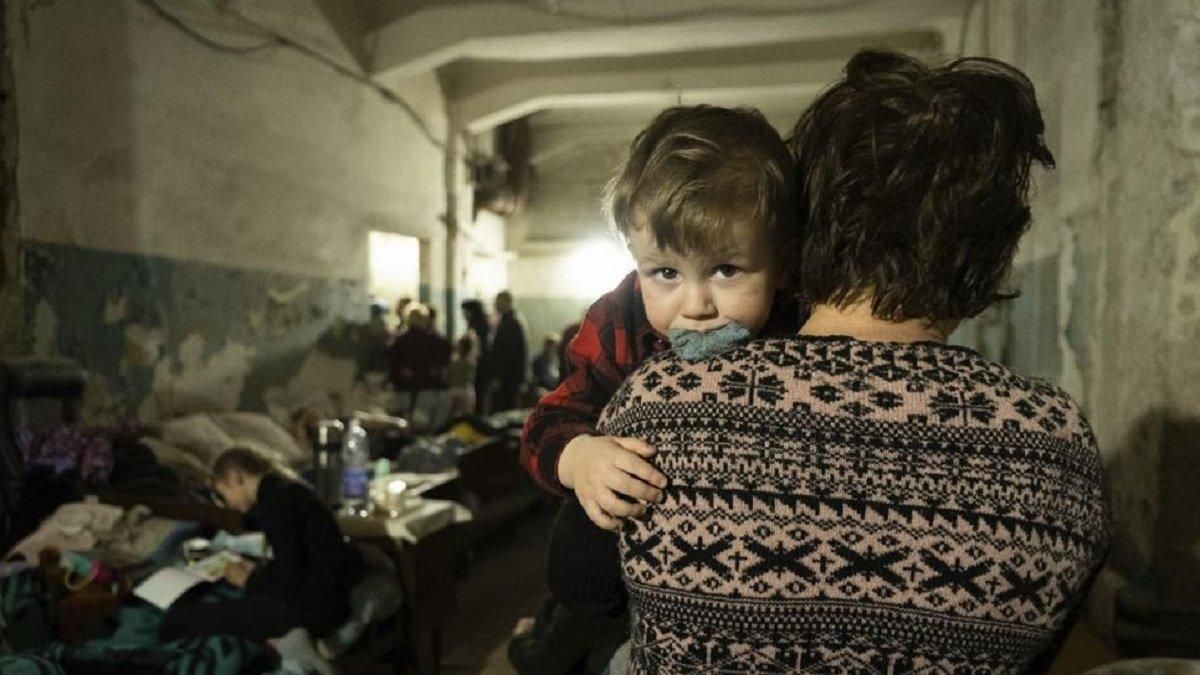 Сделайте все, что возможно, чтобы победить зло, – эмоциональное обращение азовцев из Мариуполя Сделайте все, что возможно, чтобы победить зло, – эмоциональное обращение азовцев из Мариуполя