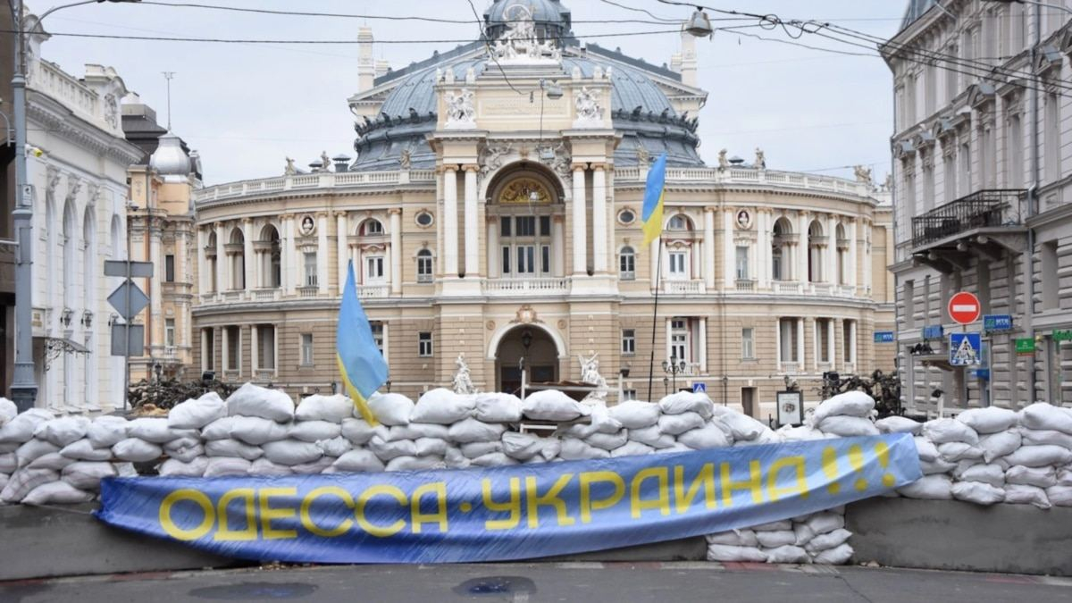 У деяких районах Одеси сталася пожежа через обстріли окупантів, – речник ОВА - 24 Канал У деяких районах Одеси сталася пожежа через обстріли окупантів, – речник ОВА - 24 Канал