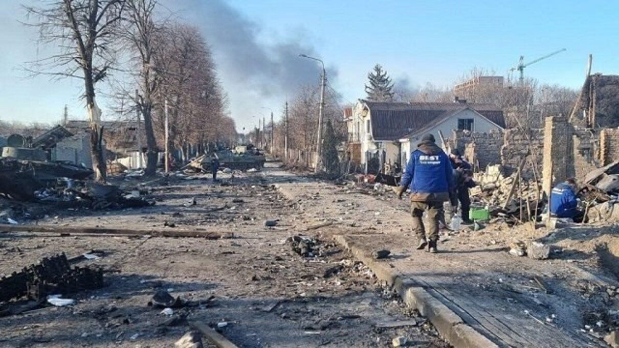 Світ має жахнутися того, що відбулося в Бучі і Гостомелі, в інших містах – не краще, – Арестович - 24 Канал Світ має жахнутися того, що відбулося в Бучі і Гостомелі, в інших містах – не краще, – Арестович - 24 Канал