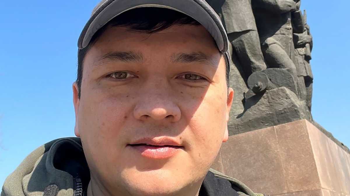 Росіяни хочуть обстрілювати Миколаїв, аби залякати людей, – Кім про "тупих орків" - 24 Канал Росіяни хочуть обстрілювати Миколаїв, аби залякати людей, – Кім про "тупих орків" - 24 Канал