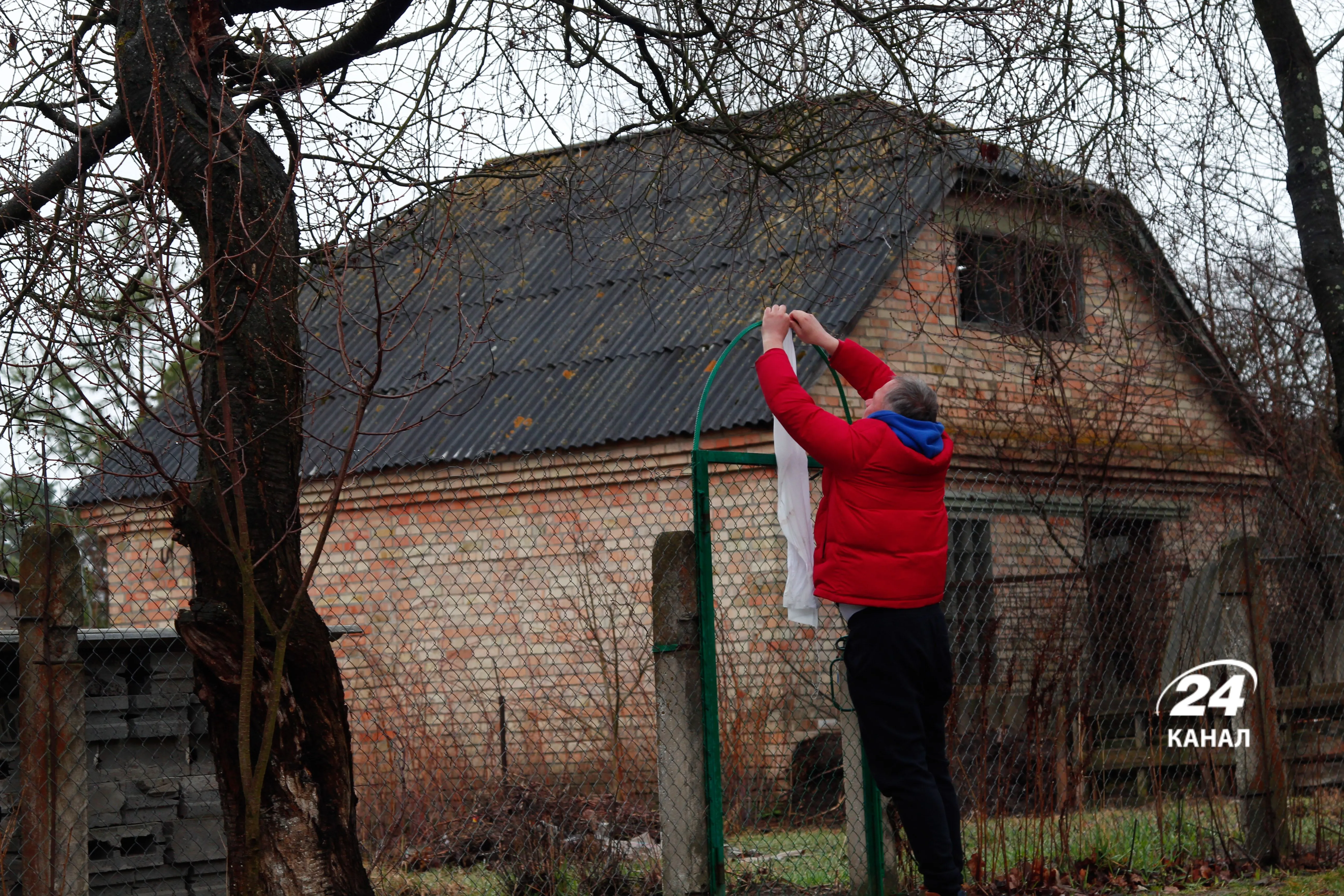 Констянтин Кястутисович знімає білі ганччірки Констянтин Кястутисович знімає білі ганччірки