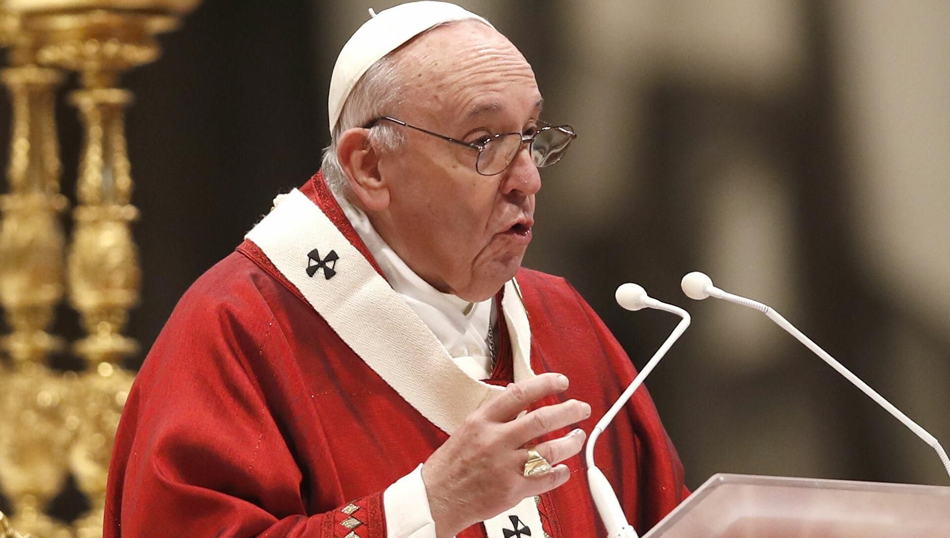 Папа Римский Франциск помолился за "замученную Украину" во время визита на Мальту Папа Римский Франциск помолился за "замученную Украину" во время визита на Мальту