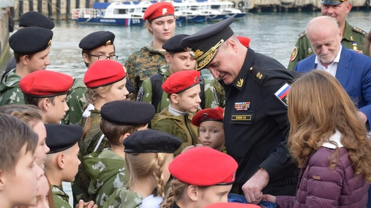 Перекидатимуть на Харківщину та Донбас: у Росії почали мобілізацію дітей з "Путінюгенду" - 24 Канал Перекидатимуть на Харківщину та Донбас: у Росії почали мобілізацію дітей з "Путінюгенду" - 24 Канал