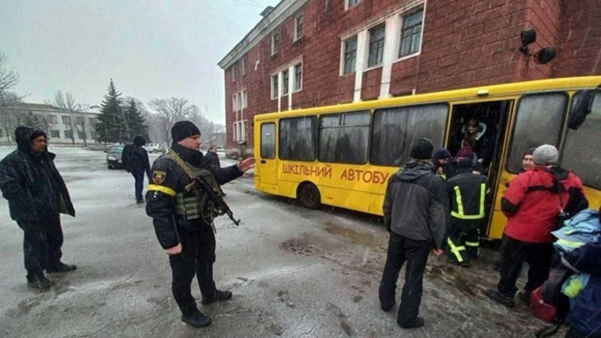 Прошли блокпосты, на которых стояли сутки – Верещук о том, сколько людей спасли из Мариуполя Прошли блокпосты, на которых стояли сутки – Верещук о том, сколько людей спасли из Мариуполя