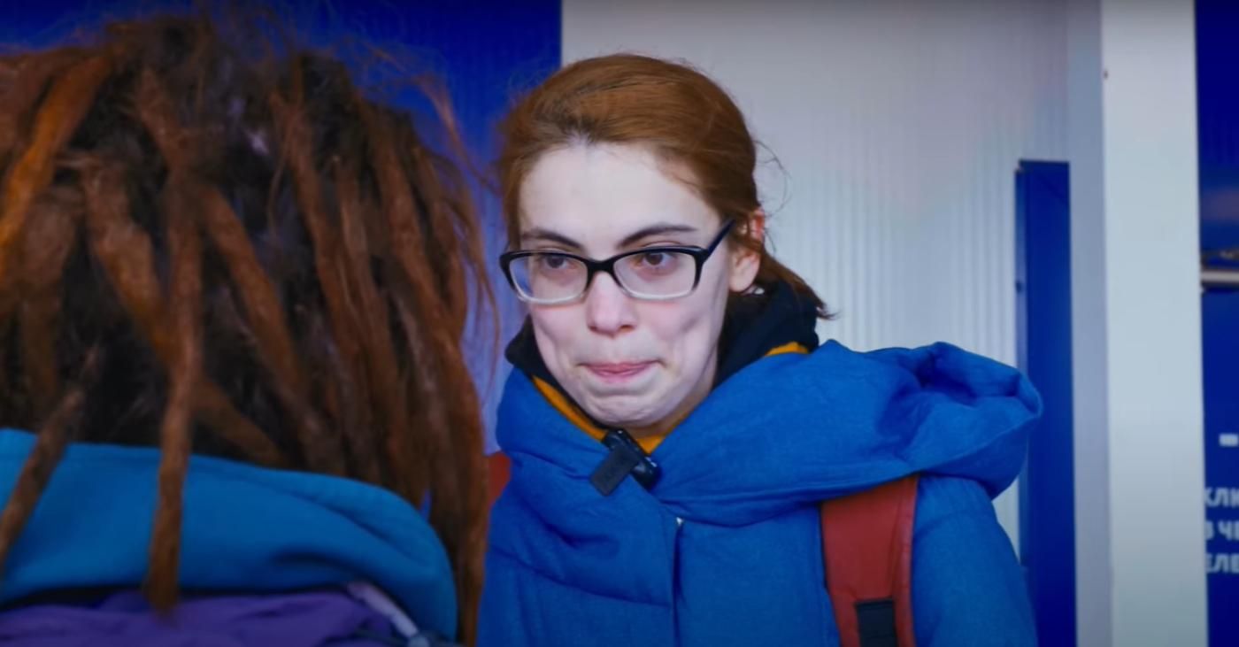 "Я бегу, а по мне танк стреляет": истории мариупольцев, которым удалось выехать из города "Я бегу, а по мне танк стреляет": истории мариупольцев, которым удалось выехать из города