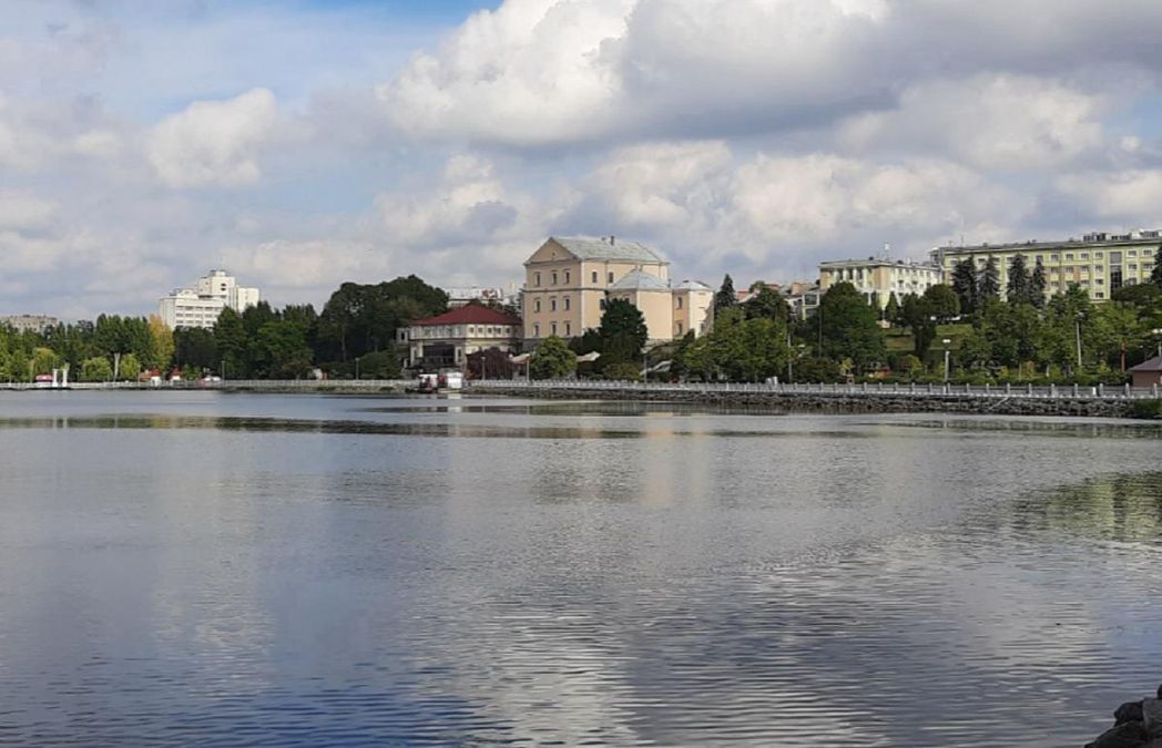 У Тернополі ворог завдав удару по нафтобазі