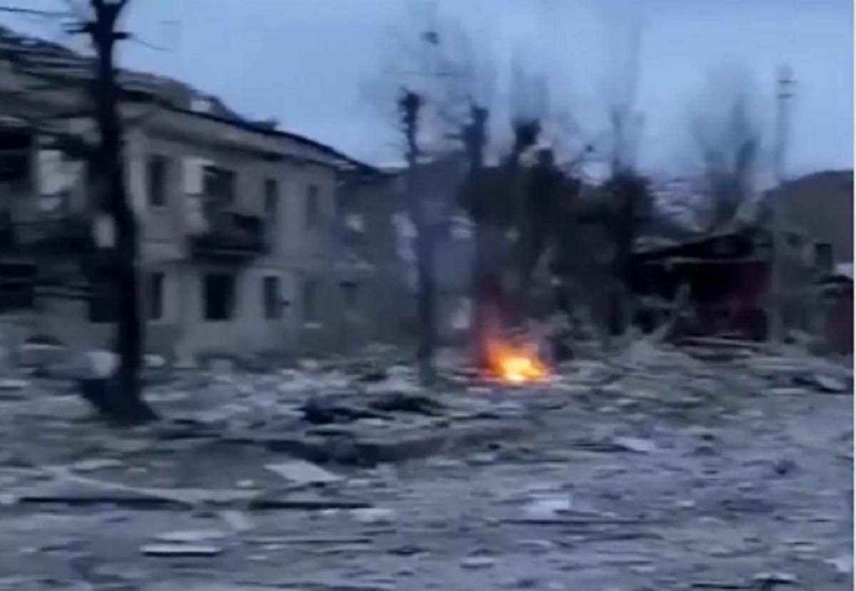Бородянка получила масштабные разрушения: видео того, как сейчас выглядит городок