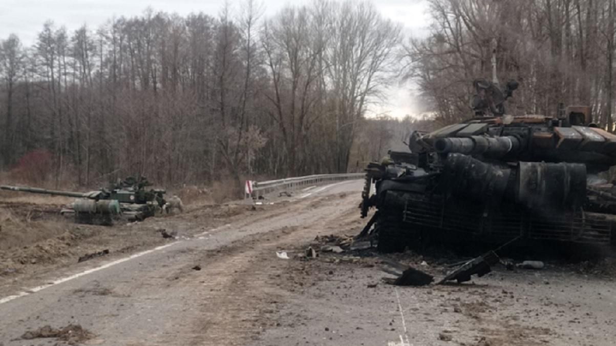 Багато замінованих доріг і зруйнованих мостів: на Чернігівщині людей просять поки не повертатися - 24 Канал Багато замінованих доріг і зруйнованих мостів: на Чернігівщині людей просять поки не повертатися - 24 Канал