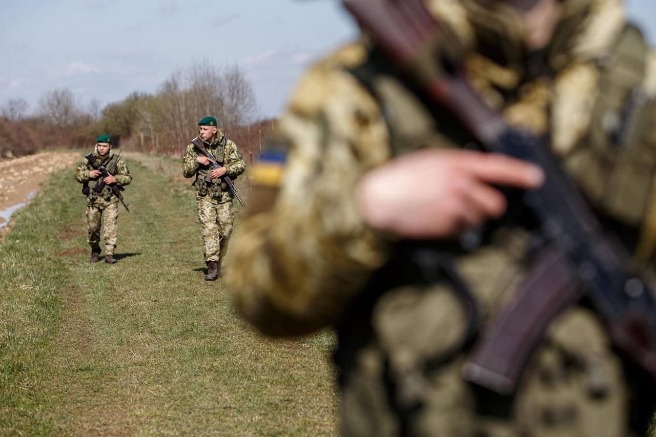 Загроза нового вторгнення залишається: ми можемо очікувати на повернення окупантів, – Живицький - 24 Канал Загроза нового вторгнення залишається: ми можемо очікувати на повернення окупантів, – Живицький - 24 Канал