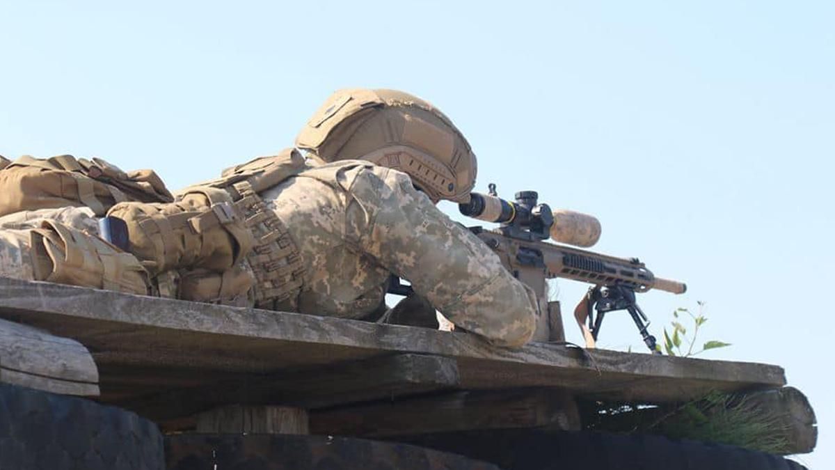 Генерал, 2 танка, уничтоженные оккупанты: достижения мужественного снайпера"Алексея" Генерал, 2 танка, уничтоженные оккупанты: достижения мужественного снайпера"Алексея"