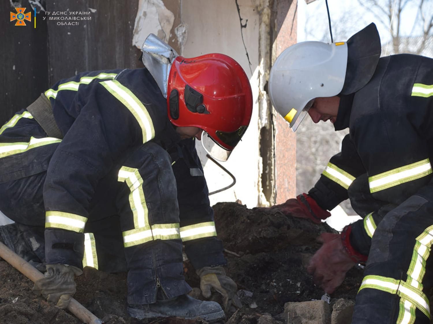 Погиб ребенок в больнице и десятки раненых, – Ким рассказал об ужасных потерях в Николаеве Погиб ребенок в больнице и десятки раненых, – Ким рассказал об ужасных потерях в Николаеве