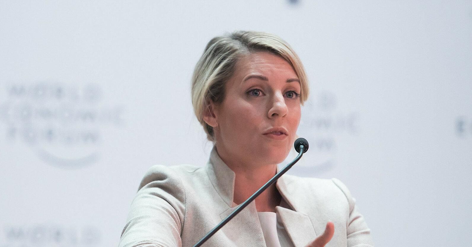 Це не мине безкарно, – глава МЗС Канади відреагувала на звірства росіян у Бучі - 24 Канал Це не мине безкарно, – глава МЗС Канади відреагувала на звірства росіян у Бучі - 24 Канал