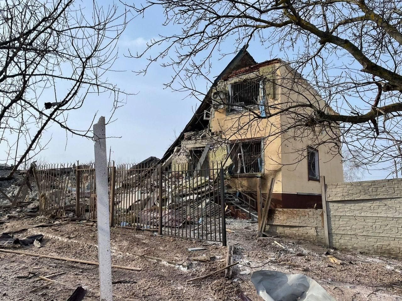 Оккупанты продолжают обстреливать Харьковскую область: в Чугуеве – 2 погибших - 24 Канал Оккупанты продолжают обстреливать Харьковскую область: в Чугуеве – 2 погибших - 24 Канал