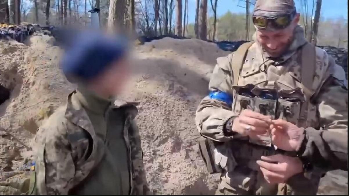 "Вітатиму вже після перемоги": брат Єрмака одружився під час війни - 24 Канал "Вітатиму вже після перемоги": брат Єрмака одружився під час війни - 24 Канал