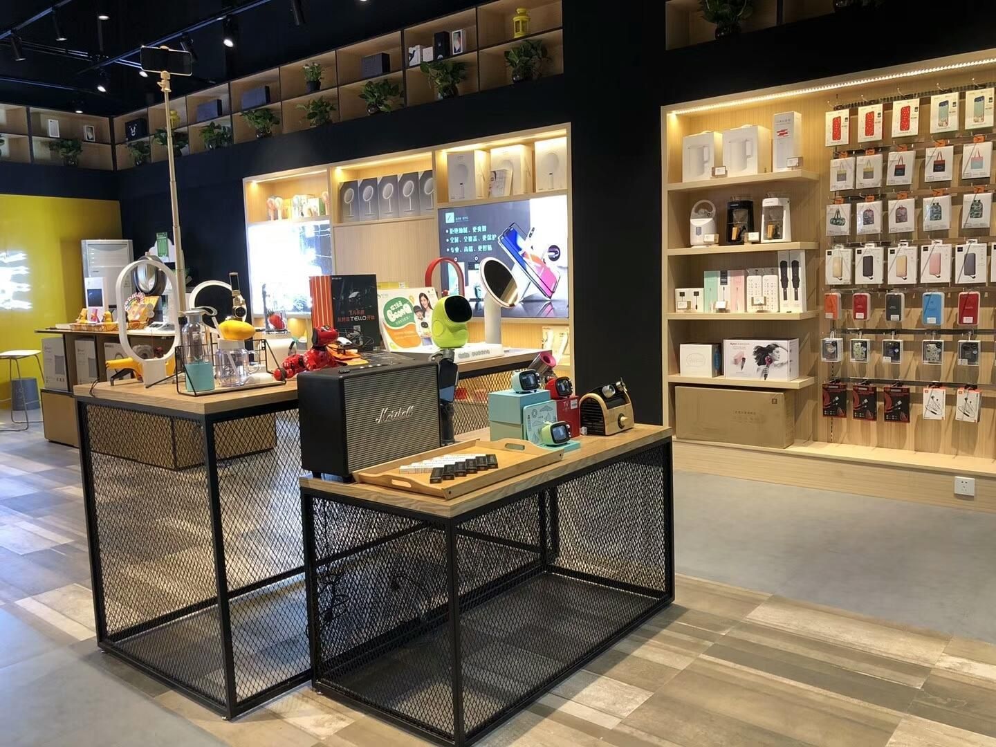 Продажі смартфонів у Росії в березні впали вдвічі - Техно Продажі смартфонів у Росії в березні впали вдвічі - Техно