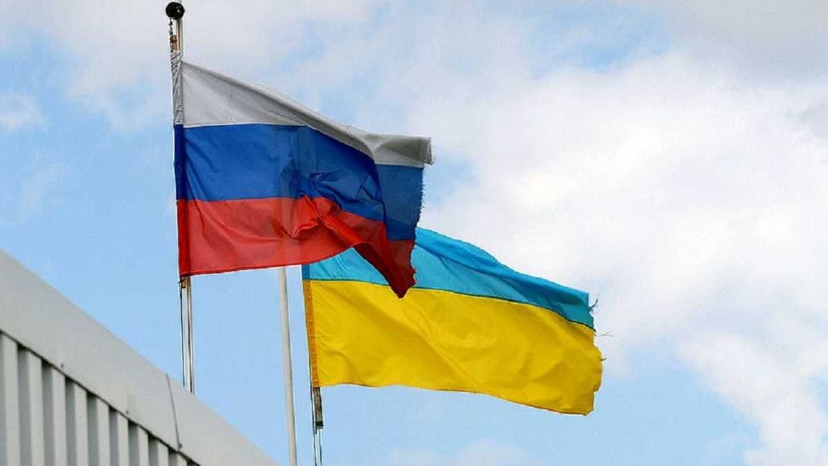 Погрожують відрахуванням: у Мелітополі студентів змушують навчатися російською - 24 Канал Погрожують відрахуванням: у Мелітополі студентів змушують навчатися російською - 24 Канал