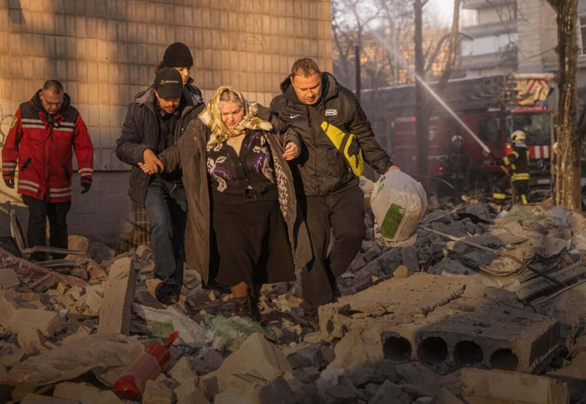 ДСНС закликають українців записуватись в добровольці з цивільного захисту - 24 Канал ДСНС закликають українців записуватись в добровольці з цивільного захисту - 24 Канал