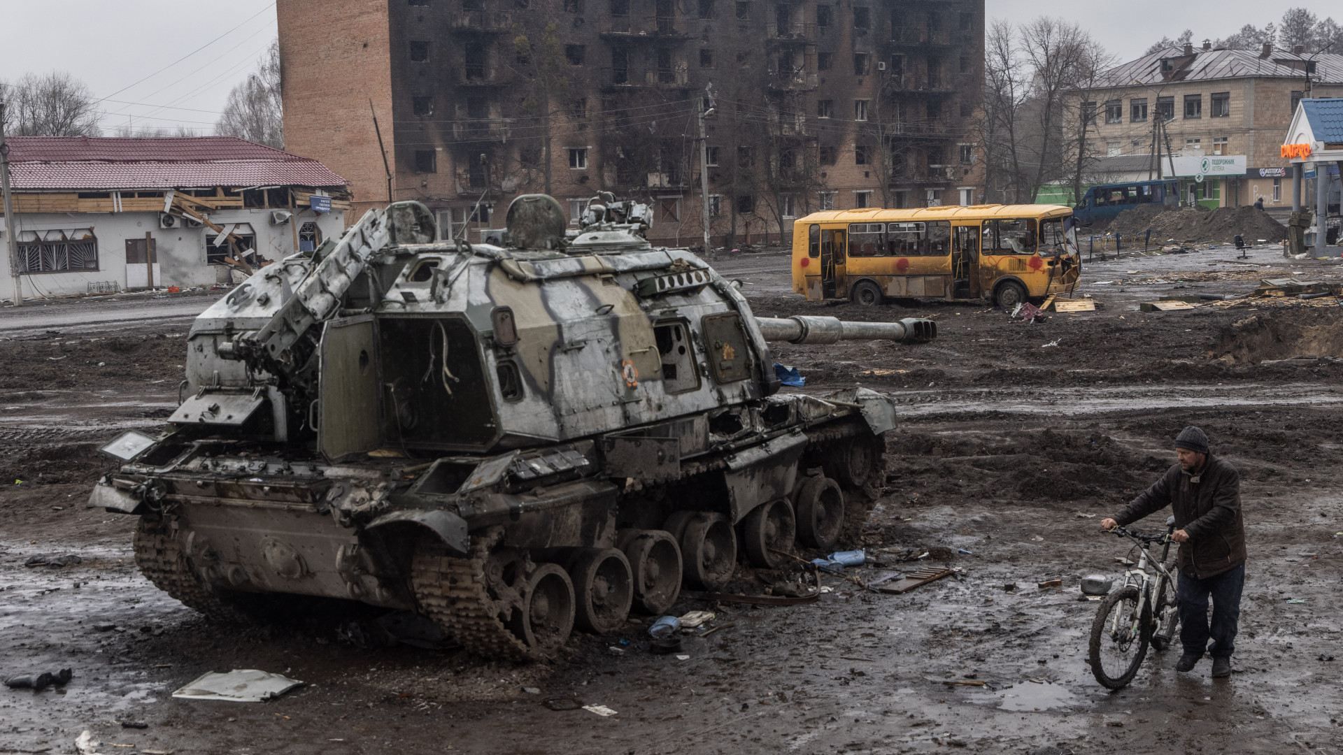 Их уже меньше, чем нас, а элитная группировка России уже похоронена под Харьковом, – Арестович - 24 Канал Их уже меньше, чем нас, а элитная группировка России уже похоронена под Харьковом, – Арестович - 24 Канал