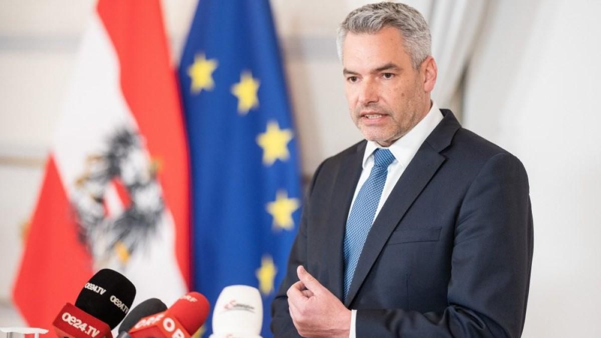 Канцлер Австрии подтвердил запланированный визит в Киев и назвал цель своей поездки