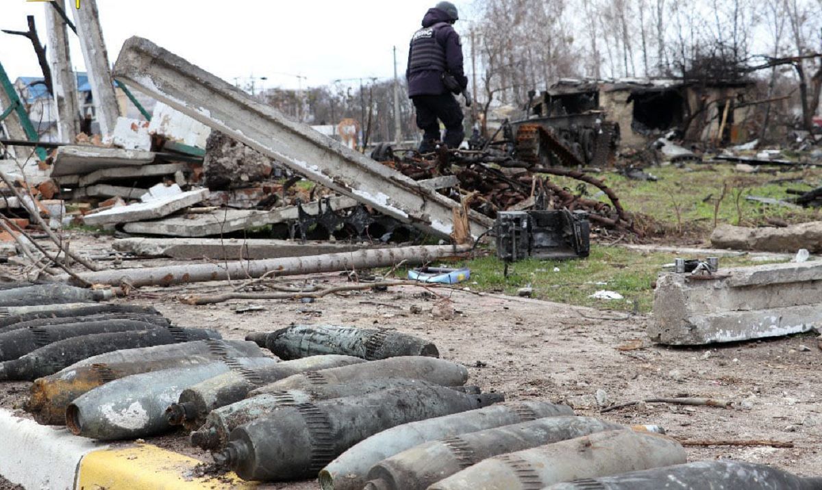Пиротехники показали, сколько снарядов уже нашли в освобожденной от оккупантов Буче