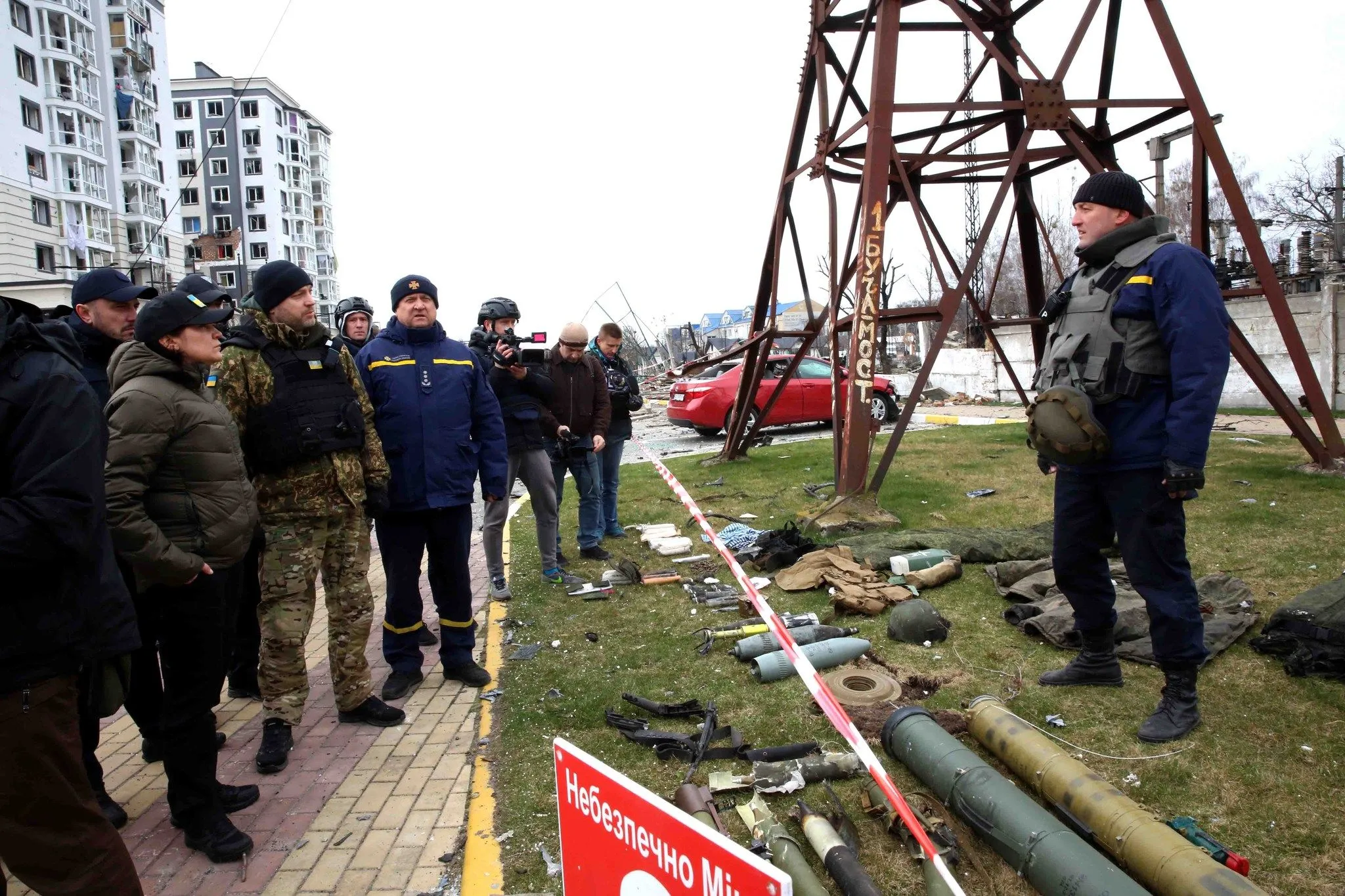 Бучу очищають після рашистів 