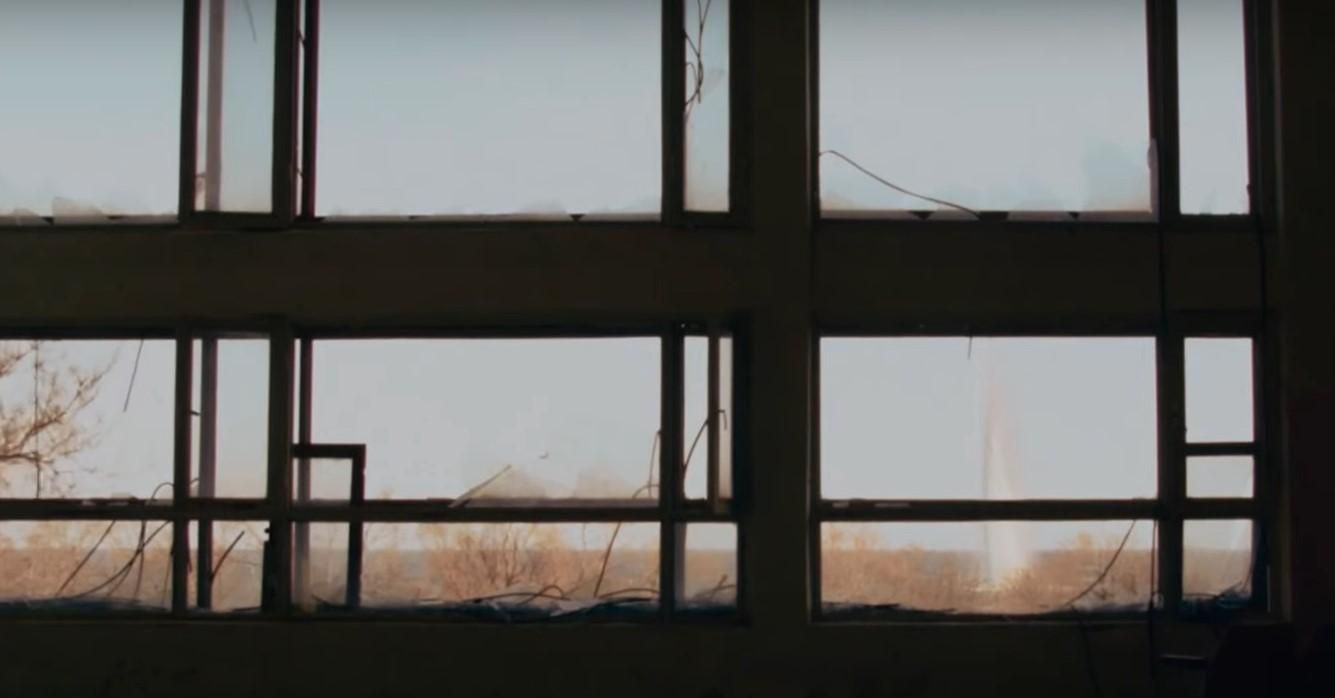 У пам'ять про загиблого в місті литовського режисера: фільм "Маріуполіс" вийшов онлайн - 24 Канал У пам'ять про загиблого в місті литовського режисера: фільм "Маріуполіс" вийшов онлайн - 24 Канал