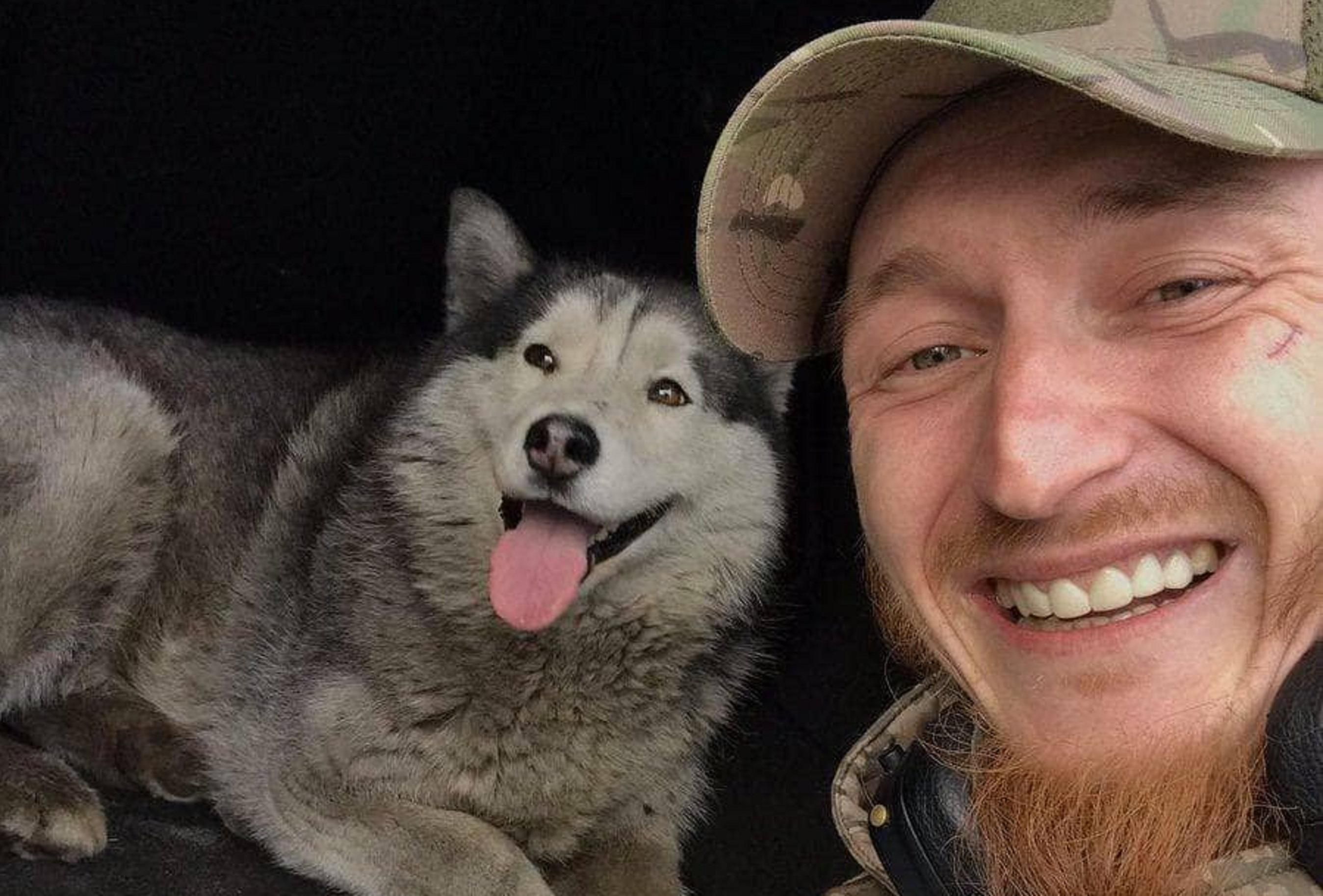 Ховався у розбитій автівці: мила історія врятованого песика на Київщині - 24 Канал Ховався у розбитій автівці: мила історія врятованого песика на Київщині - 24 Канал