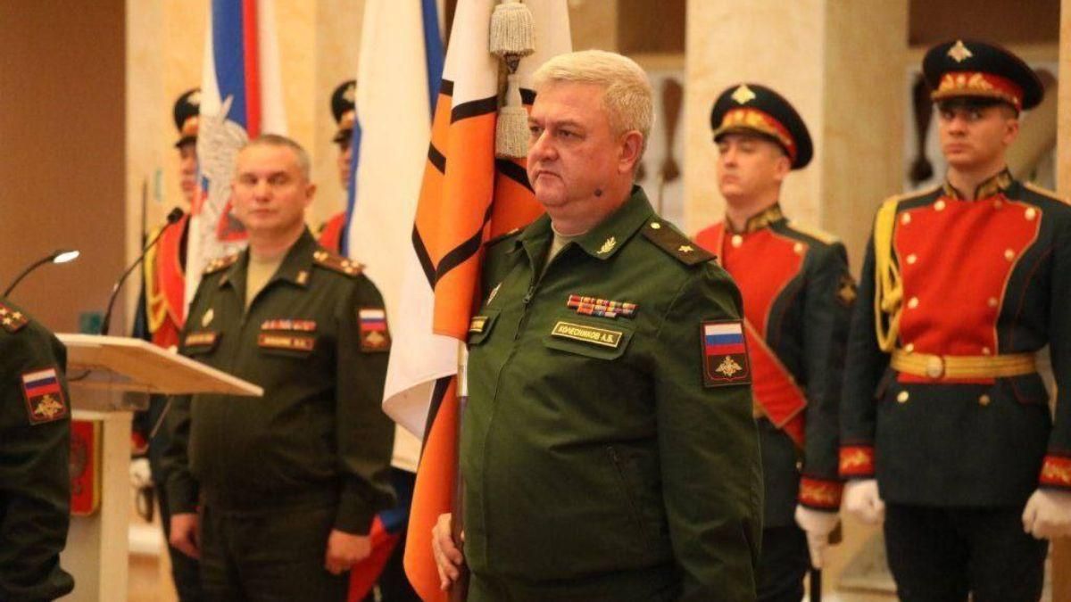 Российские генералы превратили войну в собственный пиар: награды раздают "по блату" - 24 Канал